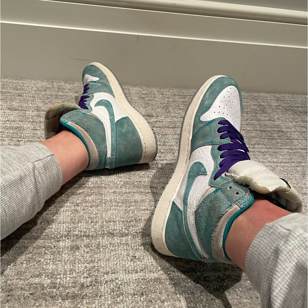 Jordan Kids Sneakers in Teal and Purple